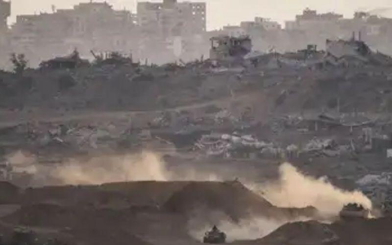 ‘रेड क्रॉस को सौंपे गए मृत बंधक के अवशेष वाला एक और ताबूत इजरायल आया’