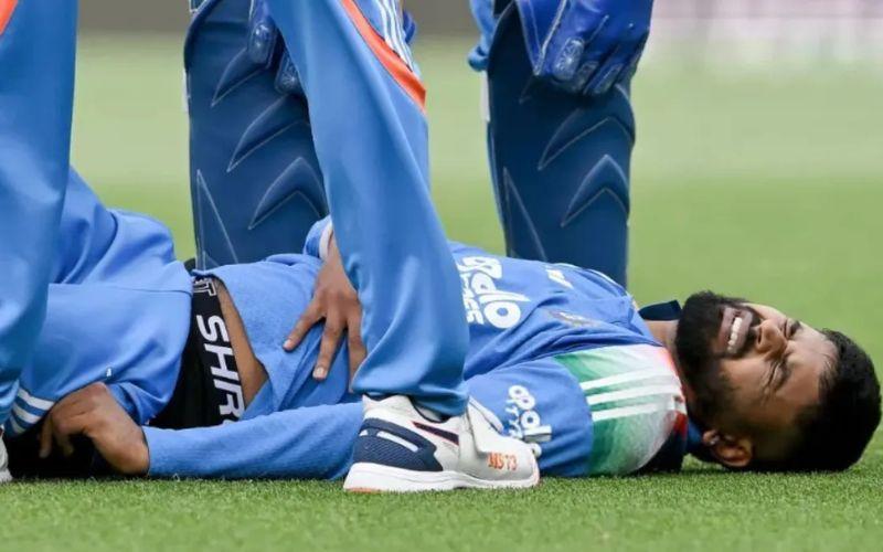 Cricket News: क्रिकेटर श्रेयस अय्यर ICU में भर्ती, पसलियों में आई चोटें