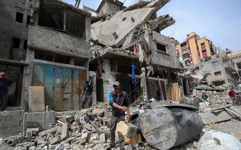 गाजा सिटी में शेख रादवान क्लिनिक के इलाके से 20 शव बरामद