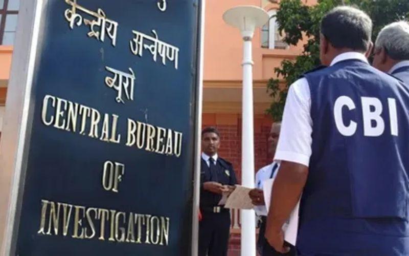 CBI ने MCD के कनिष्ठ अभियंता को 10 लाख की रिश्वत लेते रंगेहाथ पकड़ा